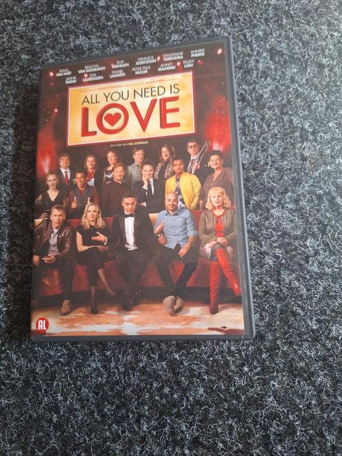 DVD ALL YOU NEED IS LOVE (NIEUW!!), Cd's en Dvd's, Dvd's | Komedie, Romantische komedie, Alle leeftijden, Verzenden