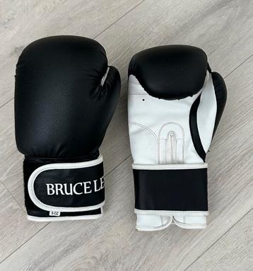Bruce Lee Bokshandschoenen 8 oz beschikbaar voor biedingen