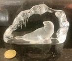 Glaskunst zeehond (ontwerp Mats Jonasson), Ophalen