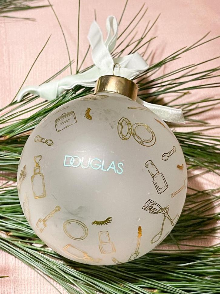 Douglas kerstbal, Diversen, Kerst, Nieuw, Ophalen of Verzenden