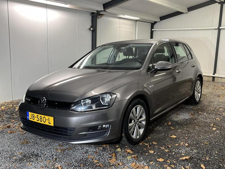 Volkswagen Golf 1.0 TSI Business Ed Connected AUTOMAAT 2016, Auto's, Volkswagen, Bedrijf, Te koop, Golf, ABS, Achteruitrijcamera