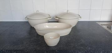 Wedgwood porselein  beschikbaar voor biedingen
