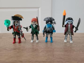 Playmobil Pirates - Spookpiraten 3x + kapitein beschikbaar voor biedingen