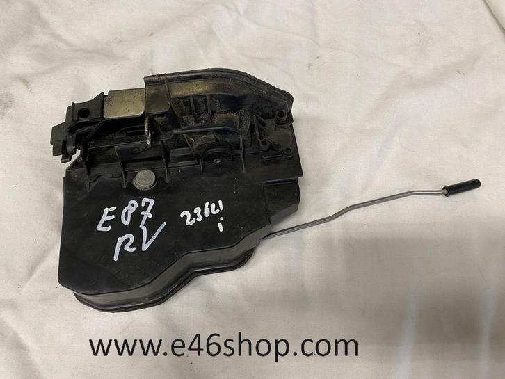 DEURSLOT BMW 1 SERIE E87 RECHTS VOOR, Auto-onderdelen, Carrosserie en Plaatwerk, BMW, Gebruikt, Ophalen of Verzenden