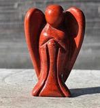 Rode jaspis engeltje, Verzamelen, Mineralen en Fossielen, Ophalen of Verzenden