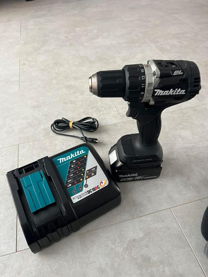 Makita DDF484 BLACK EDITION 18v 4,0 Ah Boor-/schroefmachine, Doe-het-zelf en Verbouw, Gereedschap | Boormachines, Zo goed als nieuw