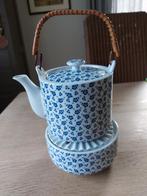 Leuke vintage theepot en warmer. Eind jaren 70 ., Ophalen, Porselein