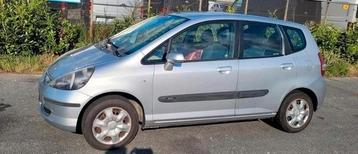Honda Jazz 1.2 cool, hoge instap + beurt +apk+ airco Bj 2005 beschikbaar voor biedingen