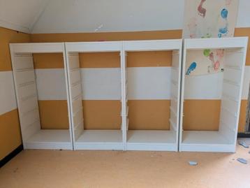 Trofast vakkenkast Ikea beschikbaar voor biedingen