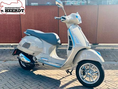 VESPA GTS 300 ABS (bj 2024 model 2025), Motoren, Motoren | Overige merken, Bedrijf, Scooter