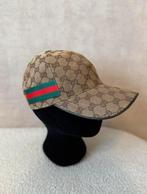 Gucci/burberry/prada petten, Ophalen of Verzenden, Zo goed als nieuw