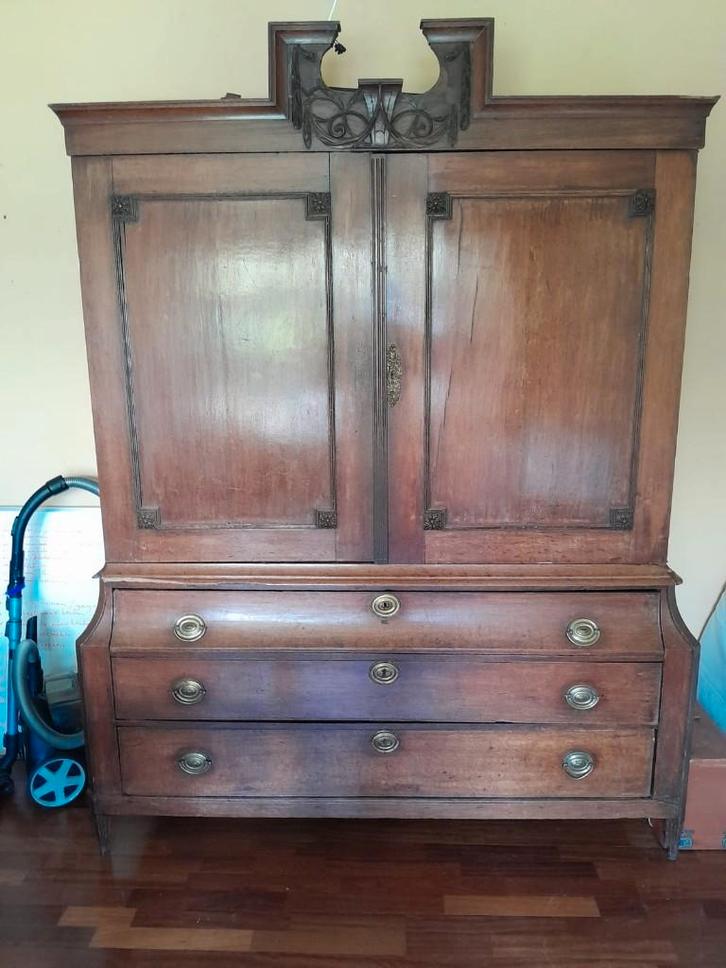 Antieke kast, Antiek en Kunst, Antiek | Meubels | Kasten, Ophalen