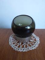 Glazen bakje in een aluminium houder op een kanten kleedje, Ophalen of Verzenden, Gebruikt