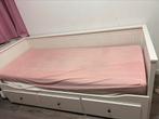 Hemnes bedbank bed inclusief twee matrassen zo goed als nieu, Ophalen of Verzenden, Zo goed als nieuw