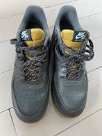 Nike Air Force 1 Sneakers Grijs/Geel Maat 44, Kleding | Heren, Schoenen, Zwart, Nike, Ophalen of Verzenden, Sneakers of Gympen