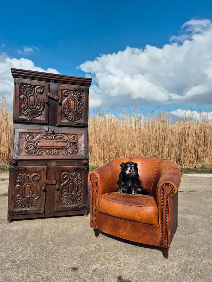Massief houten kast secretaire houtsnijwerk, Antiek en Kunst, Antiek | Meubels | Kasten, Ophalen