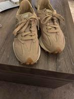 Schoenen new balance sneakers 85 euro maat 6, Kleding | Dames, Schoenen, Beige, Ophalen of Verzenden, Sneakers of Gympen, Zo goed als nieuw