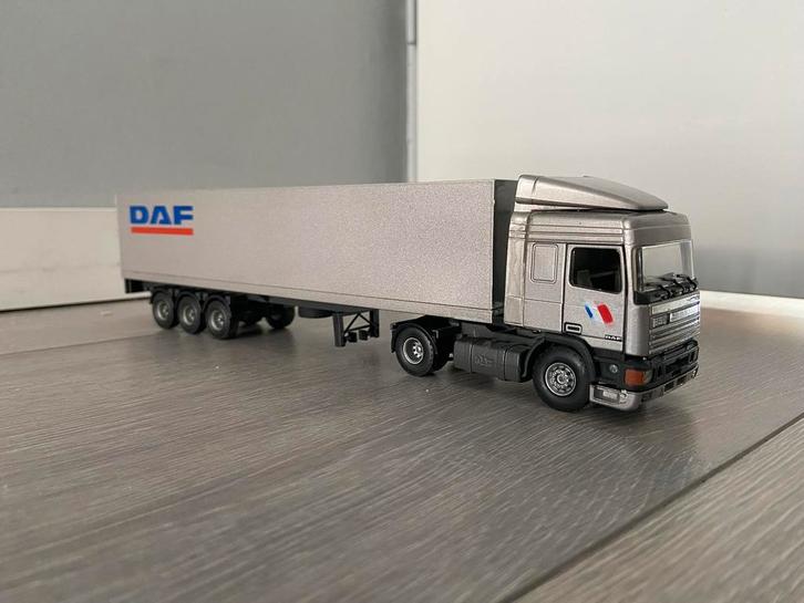 Tekno Daf95 met oplegger, Hobby en Vrije tijd, Modelauto's | 1:50, Zo goed als nieuw, Bus of Vrachtwagen, Tekno, Ophalen of Verzenden