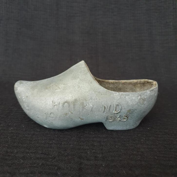 Vintage metalen klompje WO II Holland 1944-1945 hongerwinter, Antiek en Kunst, Antiek | Tin, Ophalen of Verzenden