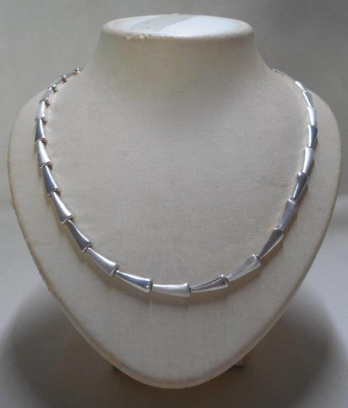 Zilveren massief modernist collier nr.811, Sieraden, Tassen en Uiterlijk, Kettingen, Zo goed als nieuw, Zilver, Zilver, Verzenden