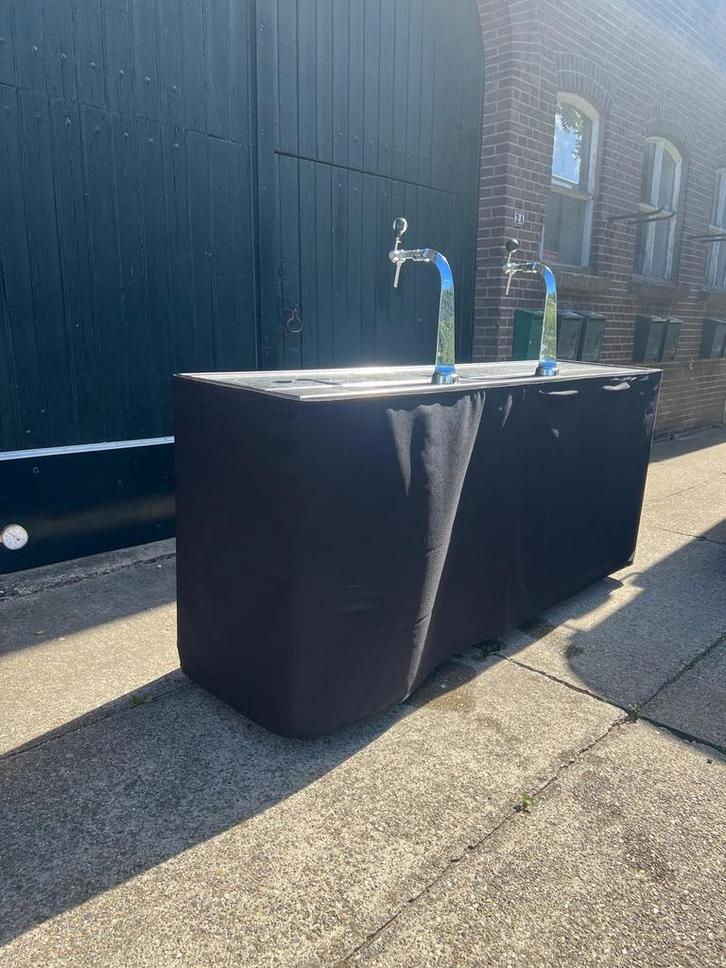 Te huur: Dubbele watergekoelde biertap – incl. koolzuur –, Hobby en Vrije tijd, Feestartikelen | Verhuur, Zo goed als nieuw, Overige