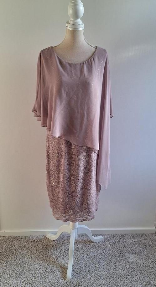 Swing paarse cocktailjurk 42, Kleding | Dames, Jurken, Zo goed als nieuw, Paars, Knielengte, Verzenden
