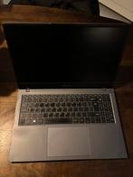Medion 15.6 inch | 512GB | 15 maanden oud, Ophalen of Verzenden, Zo goed als nieuw, 15 inch