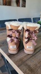 Ugs maat 35, Kleding | Dames, Schoenen, Ophalen of Verzenden, Zo goed als nieuw