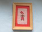 Zweeds borduurwerkje jultomte ingelijst achter glas, Diversen, Kerst, Ophalen of Verzenden, Zo goed als nieuw