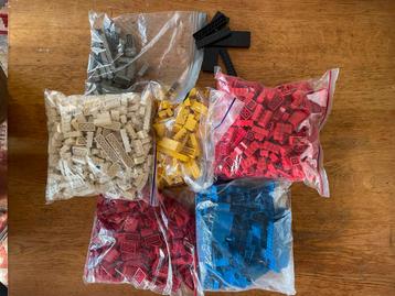 Lego 3,7 kilo originele LEGO bouwblokjes gesorteerd op kleur beschikbaar voor biedingen