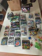 Groot beyblade old plastic gen verzameling, Hobby en Vrije tijd, Ophalen of Verzenden, Zo goed als nieuw