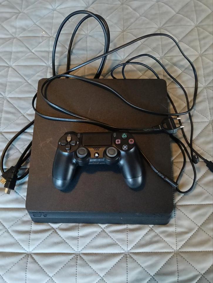 Ps4 slim te koop met toebehoren, Spelcomputers en Games, Spelcomputers | Sony PlayStation 4, Zo goed als nieuw, Slim, Met 1 controller