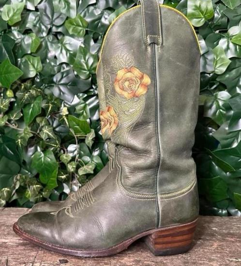 Super mooie laars van Sendra maat 37, Kleding | Dames, Schoenen, Gedragen, Hoge laarzen, Groen, Ophalen of Verzenden