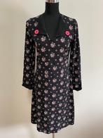 J192 - Fleurige Tante Betsy jurk maat M (1), Kleding | Dames, Ophalen of Verzenden, Zo goed als nieuw, Maat 38/40 (M), Knielengte