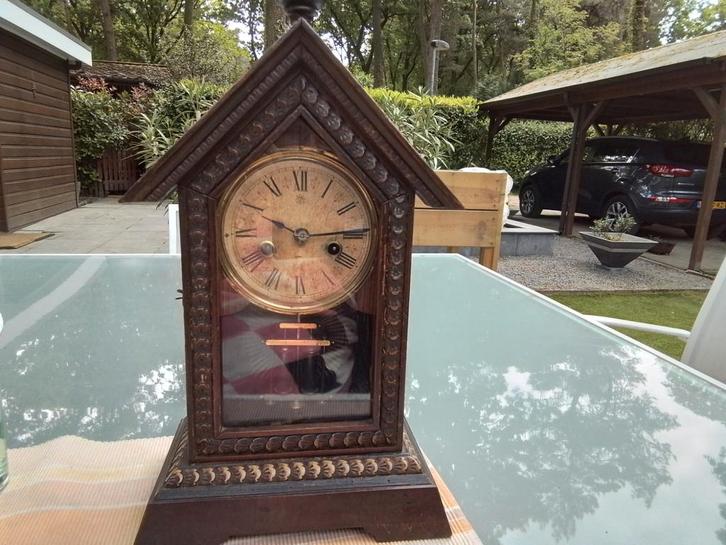 Antieke Junghans Pendule - Overgrootmoeders Tijd, Antiek en Kunst, Antiek | Klokken, Ophalen of Verzenden