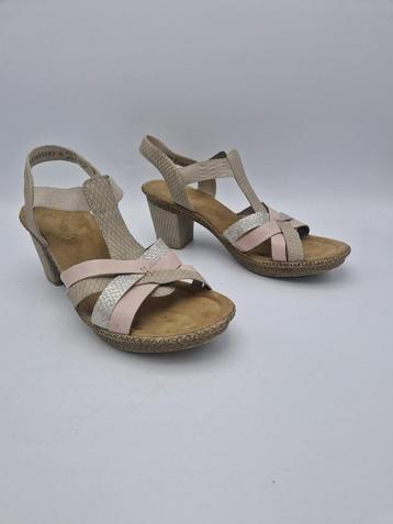 Rieker sandalen met hak. Maat 40, Zachtroze/zilver. beschikbaar voor biedingen