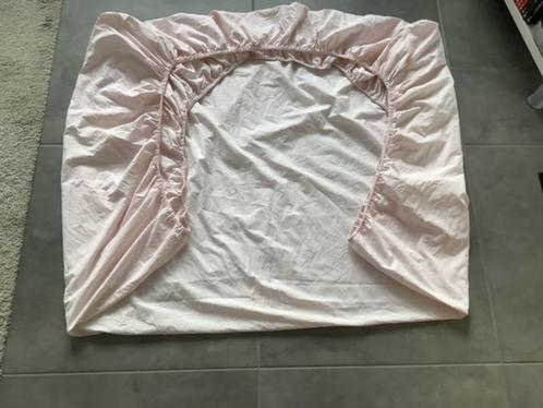 2 persoons hoeslaken 200 cm lang en 130 cm breed (oud roze), Huis en Inrichting, Slaapkamer | Beddengoed, Gebruikt, Hoeslaken of Sloop