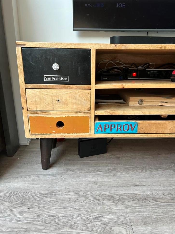 Laatste kans!! Tv kast Troubadour - Uniek design!, Huis en Inrichting, Kasten | Televisiemeubels, Zo goed als nieuw, Minder dan 100 cm