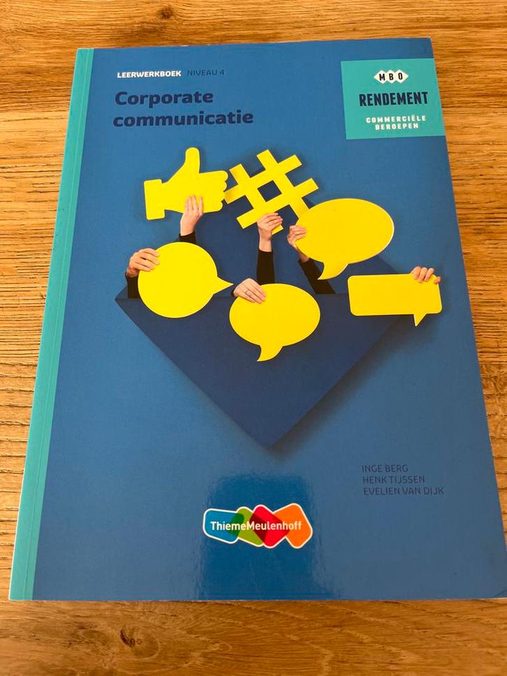 Corporate Communicatie MBO Niveau 4 - Nieuwstaat!, Boeken, Studieboeken en Cursussen, Zo goed als nieuw, MBO, Ophalen of Verzenden