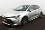 Toyota Corolla 2.0 Hybrid First Edition // NAVI // TREKHAAK, Auto's, Toyota, Te koop, Zilver of Grijs, Hatchback, Gebruikt