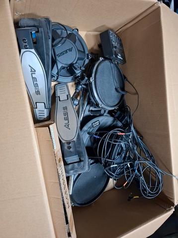 Alesis Elektronisch Drumstel beschikbaar voor biedingen