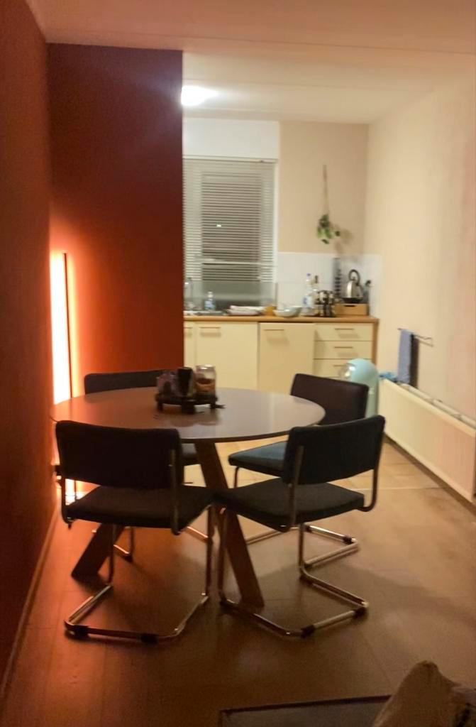 Ronde eettafel van Fonq, Huis en Inrichting, Tafels | Eettafels, Gebruikt, 100 tot 150 cm, Rond, Ophalen