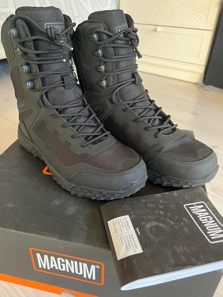 Magnum Ultima 8.0 SZ WP Boots Zwart Maat 40 NIEUW, Kleding | Heren, Schoenen, Nieuw, Boots, Zwart, Ophalen of Verzenden