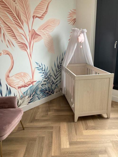 Ledikant, commode en hemeltje, Kinderen en Baby's, Kinderkamer | Complete kinderkamers, Gebruikt, Jongetje of Meisje, Ophalen of Verzenden