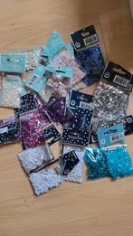 Pailletten 24 zakjes, Hobby en Vrije tijd, Kralen en Sieraden maken, Ophalen of Verzenden, Nieuw, Kraal