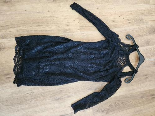 Zwarte kanten (feest/gala) jurk 36/S dames, Kleding | Dames, Jurken, Zo goed als nieuw, Maat 36 (S), Zwart, Boven de knie, Ophalen of Verzenden