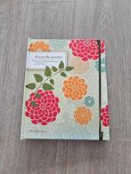 Paper blossoms - uitvouwbare bloemstukken, Ophalen of Verzenden, Zo goed als nieuw