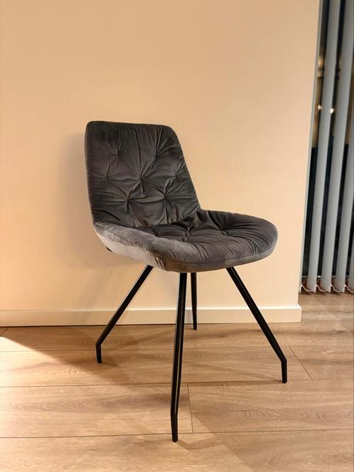 Eetkamerstoel velvet grijs nieuw uit voorraad, Huis en Inrichting, Stoelen, Nieuw, Vijf, Zes of meer stoelen, Metaal, Stof, Grijs