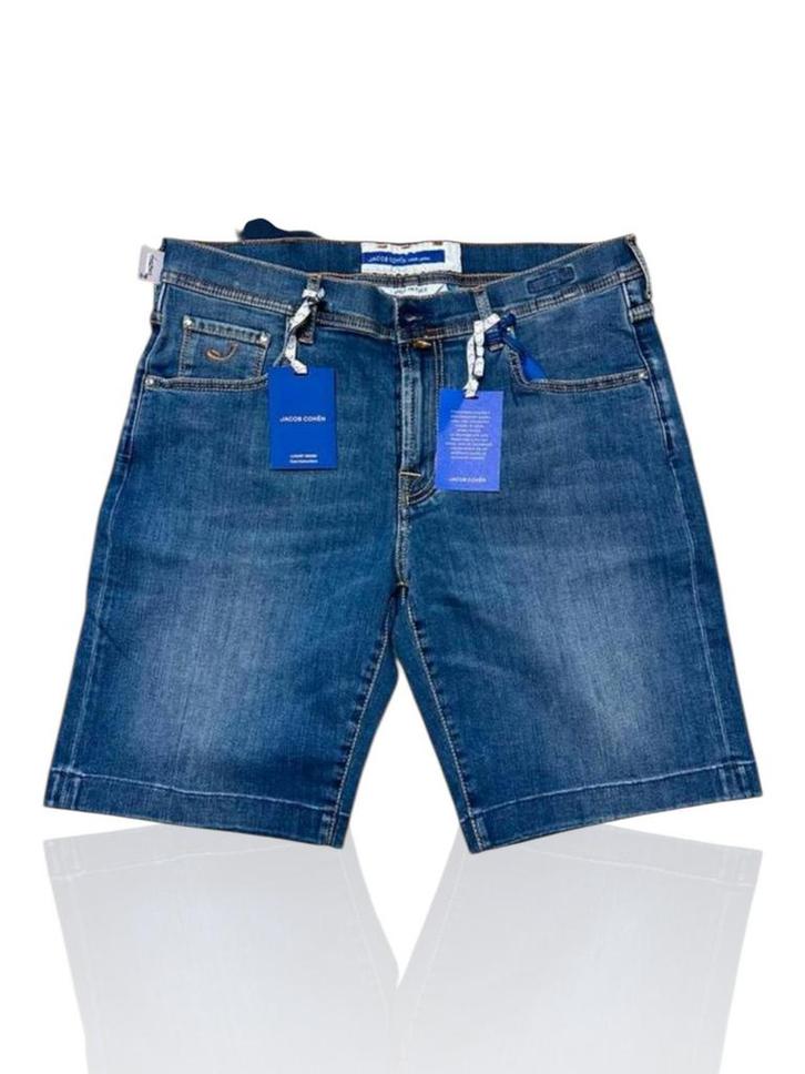 Mooie korte broek Jacob Cohen 35 en 36 stretch 300  NIEUW, Kleding | Heren, Spijkerbroeken en Jeans, Nieuw, W36 - W38 (confectie 52/54)