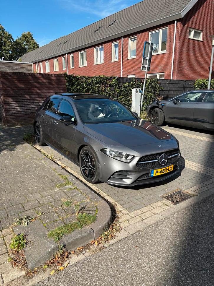 Mercedes-Benz A-Klasse A 250 224pk 7G-DCT 2019 Grijs, Auto's, Mercedes-Benz, Particulier, A-Klasse, ABS, Adaptive Cruise Control